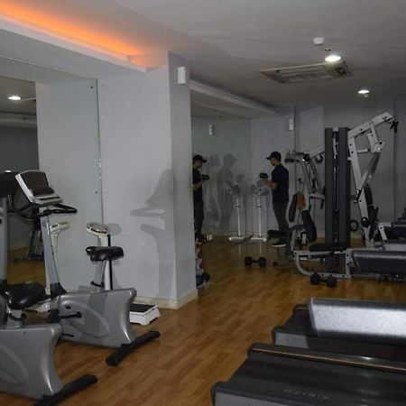 Apartemen Bassura City By Globy Property จาการ์ตา ภายนอก รูปภาพ