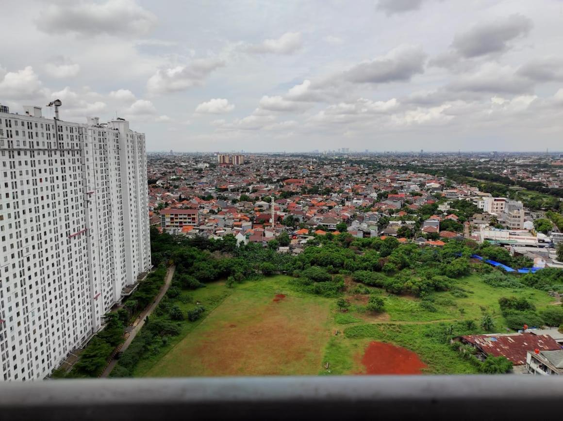Apartemen Bassura City By Globy Property จาการ์ตา ภายนอก รูปภาพ