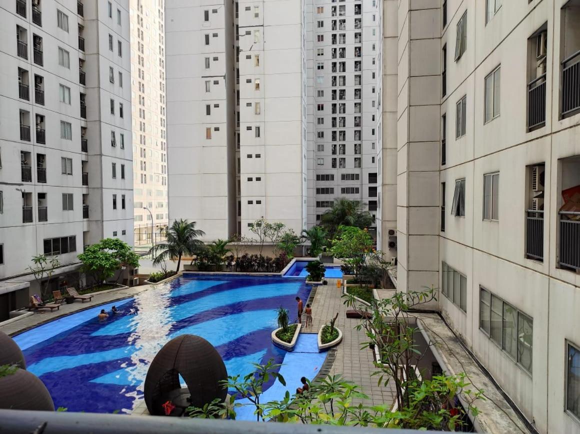 Apartemen Bassura City By Globy Property จาการ์ตา ภายนอก รูปภาพ